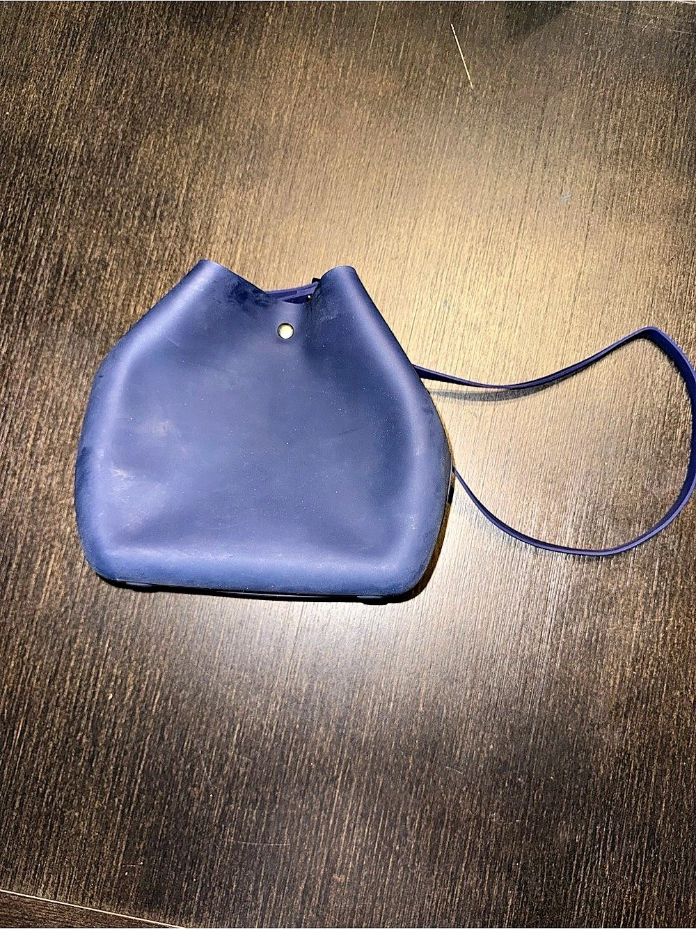 American Jewel Yummy Gummy Silicone Crossbody Purse